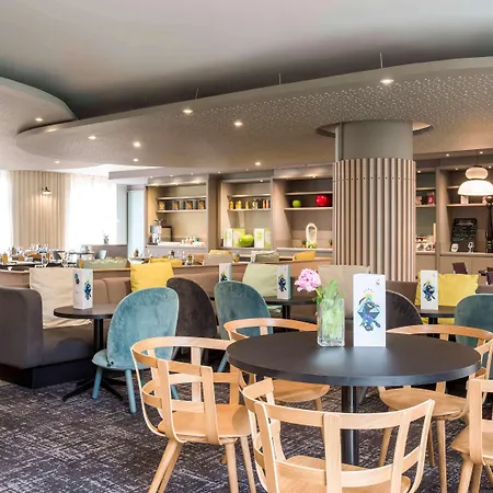Novotel Centre Vieux Отель