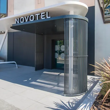 Novotel Centre Vieux Отель