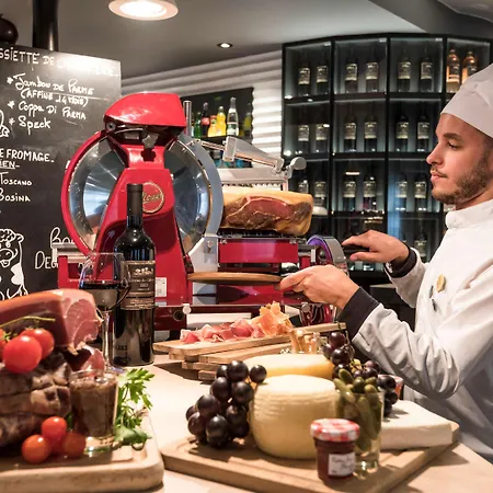 Novotel Centre Vieux Szálloda Nizza
